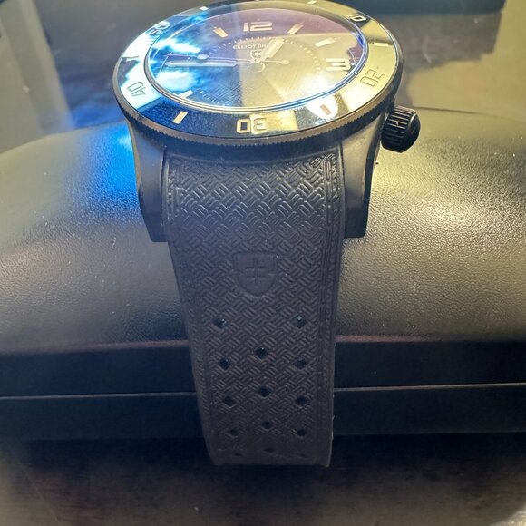 Elliot Brown Mens Watch - BLOXWORTH HERITAGE DIVER (Black Textured Rubber Band) - Picture 2 of 5